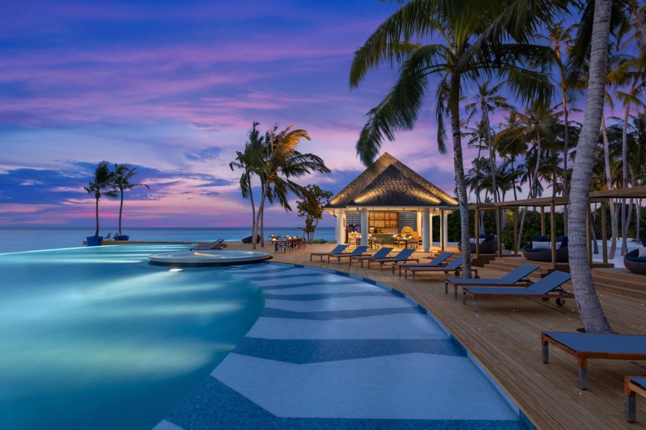 Avani Plus Fares Maldives Resort - 50 Percent Off On Seaplane Transfer For Minimum Stay Of 3 Nights And More For Stays Until 31 October 2025 Kendhoo Exterior foto