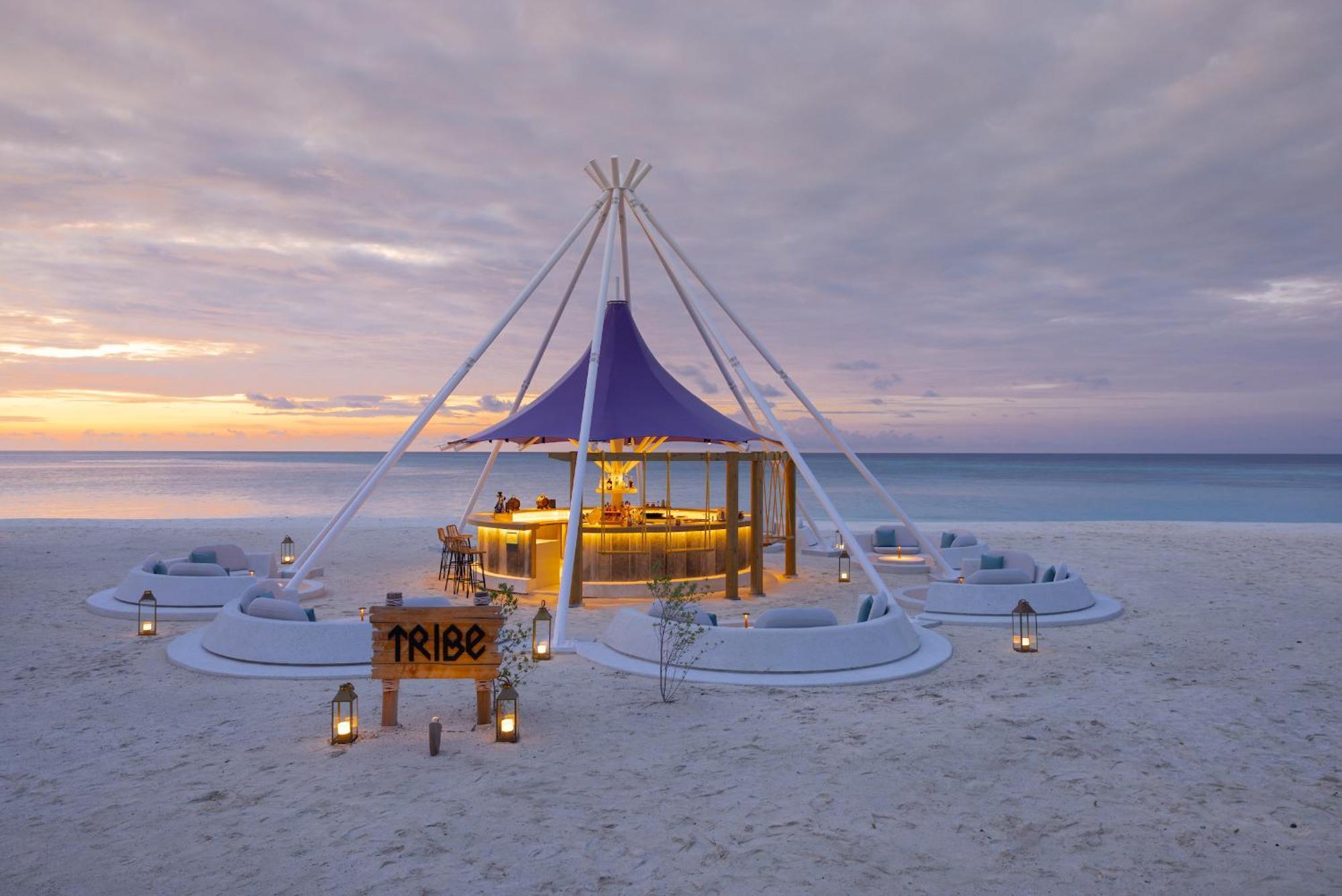 Avani Plus Fares Maldives Resort - 50 Percent Off On Seaplane Transfer For Minimum Stay Of 3 Nights And More For Stays Until 31 October 2025 Kendhoo Exterior foto